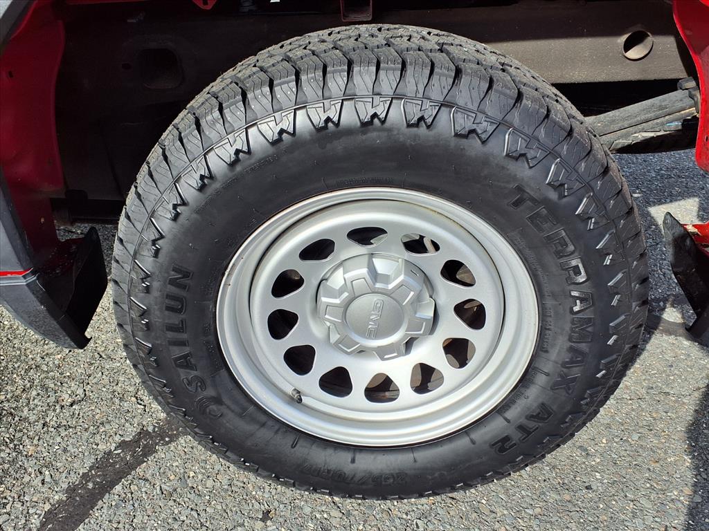 used 2020 GMC Sierra 1500 car, priced at $26,555