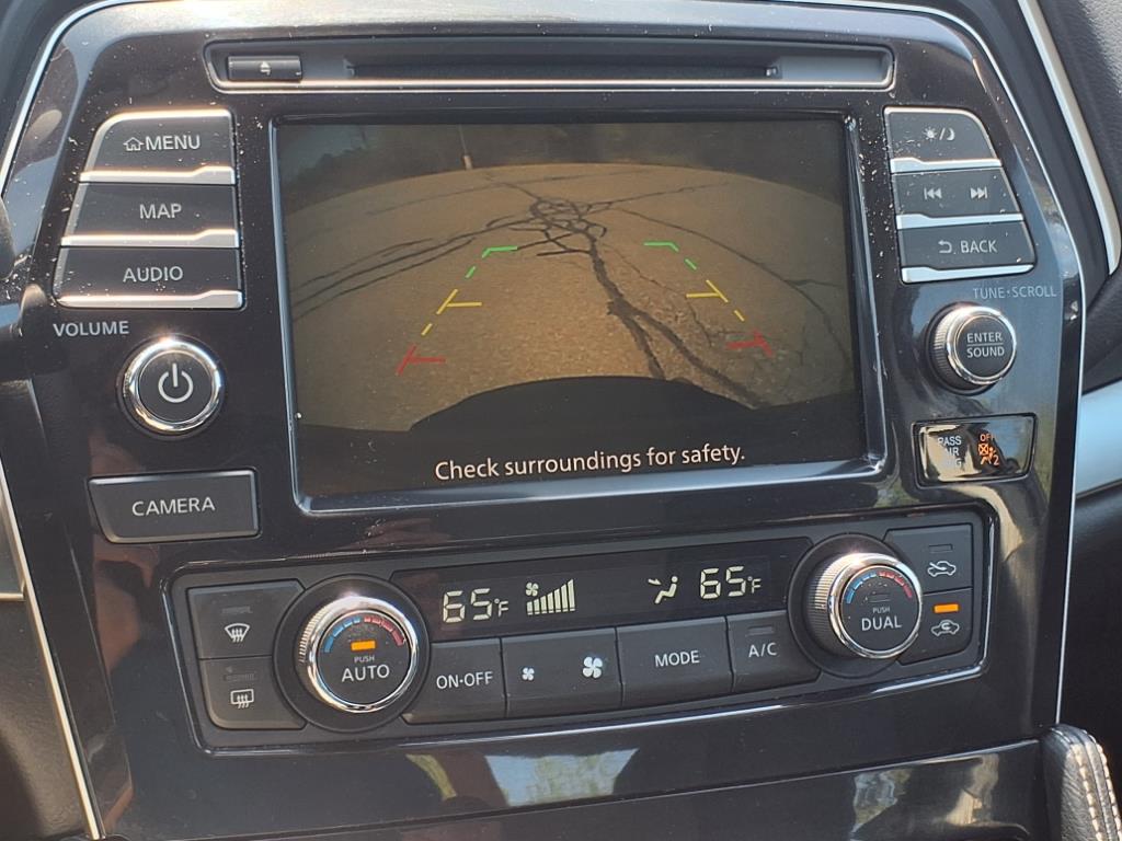 used 2023 Nissan Maxima car, priced at $26,444