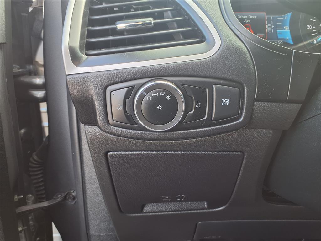 used 2023 Ford Edge car, priced at $24,999