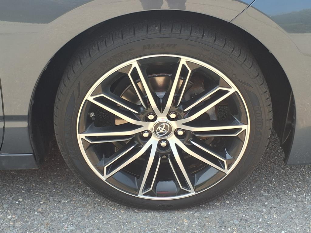 used 2019 Toyota Avalon car, priced at $25,333
