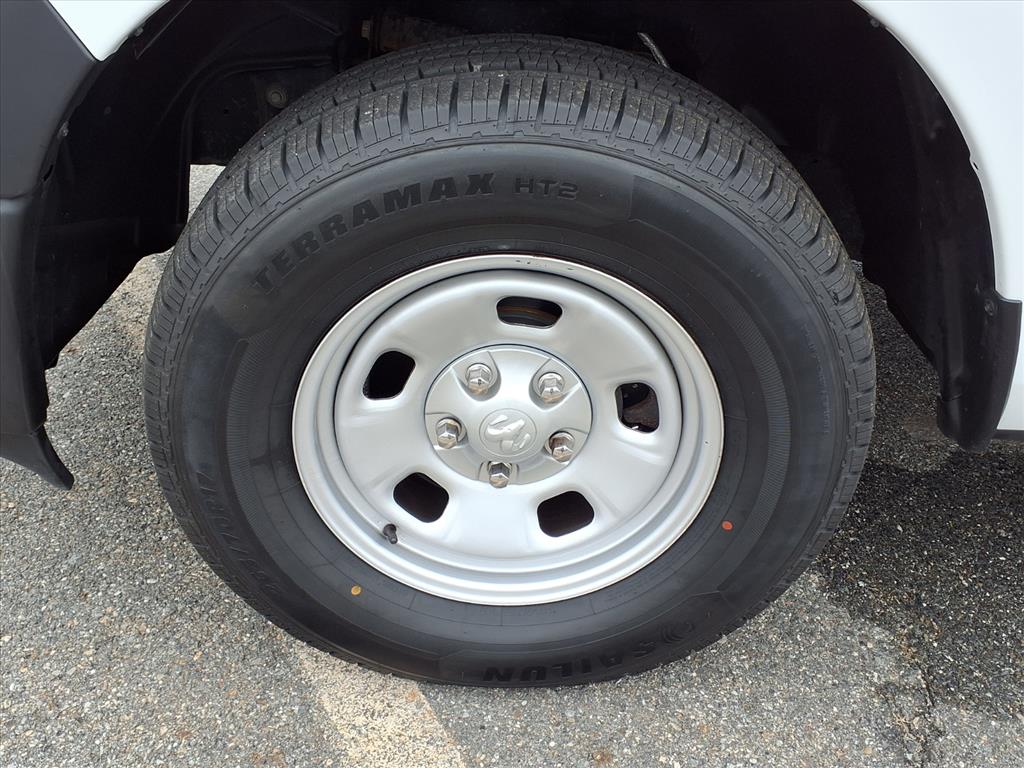 used 2022 Ram 1500 Classic car, priced at $24,995