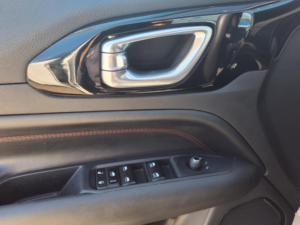 used 2024 Jeep Compass car, priced at $29,995