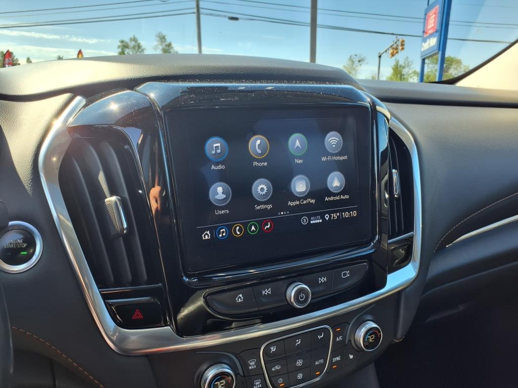 used 2021 Chevrolet Traverse car, priced at $31,777