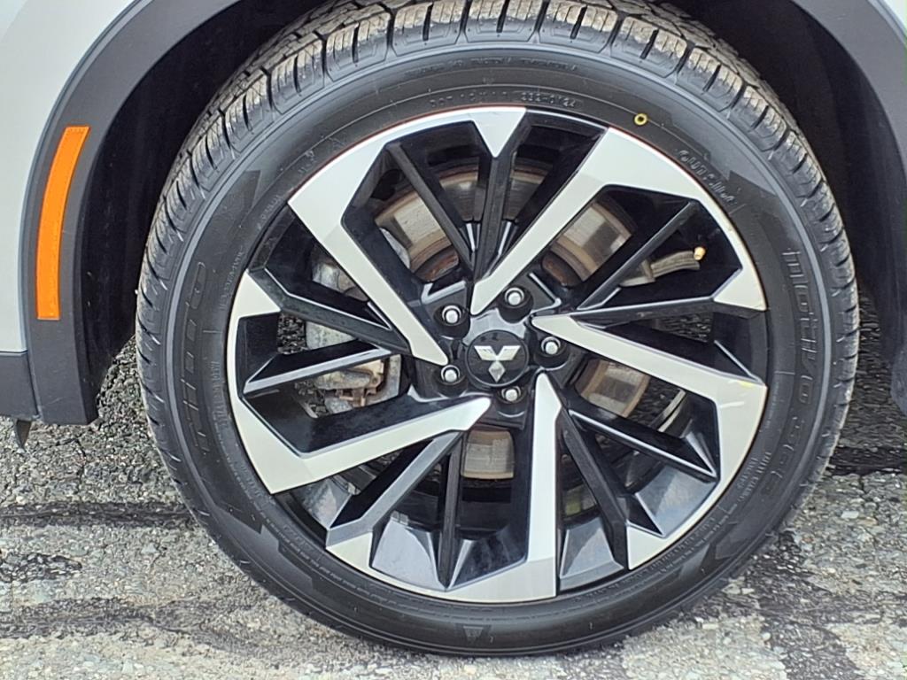 used 2024 Mitsubishi Outlander car, priced at $27,995