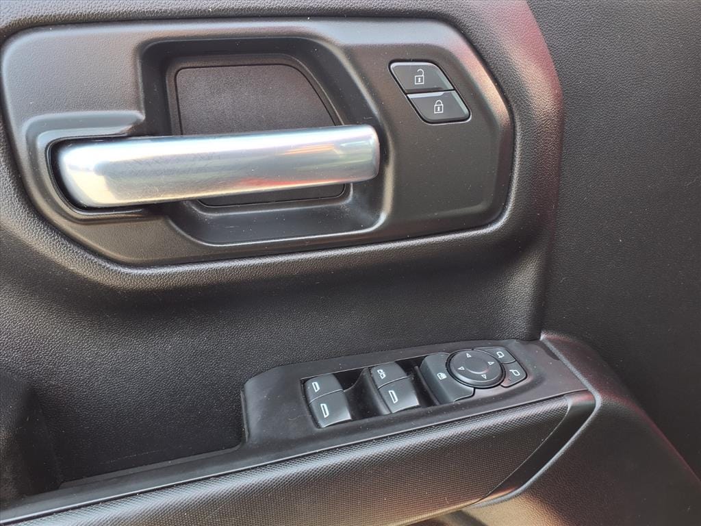 used 2020 GMC Sierra 1500 car, priced at $26,555