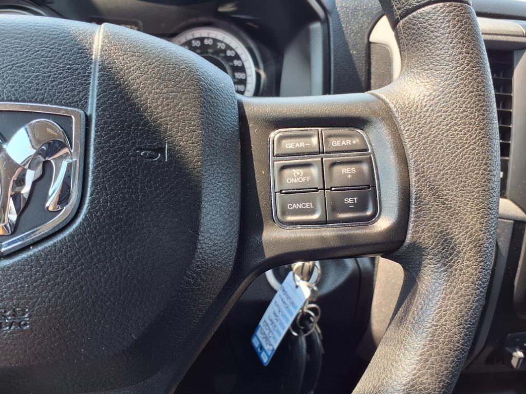 used 2022 Ram 1500 Classic car, priced at $28,999