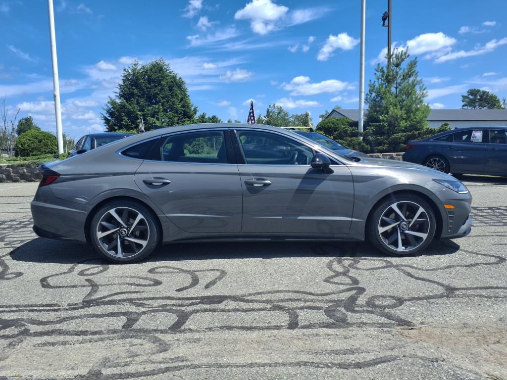 used 2023 Hyundai Sonata car, priced at $25,777