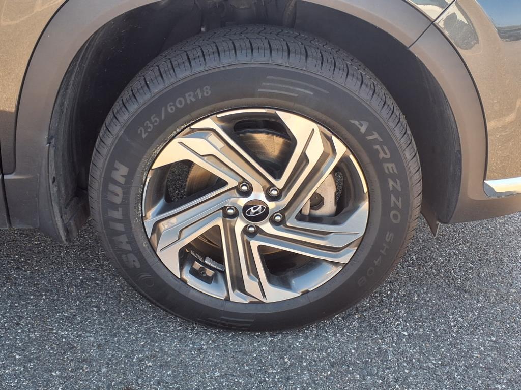 used 2023 Hyundai Santa Fe car, priced at $27,555