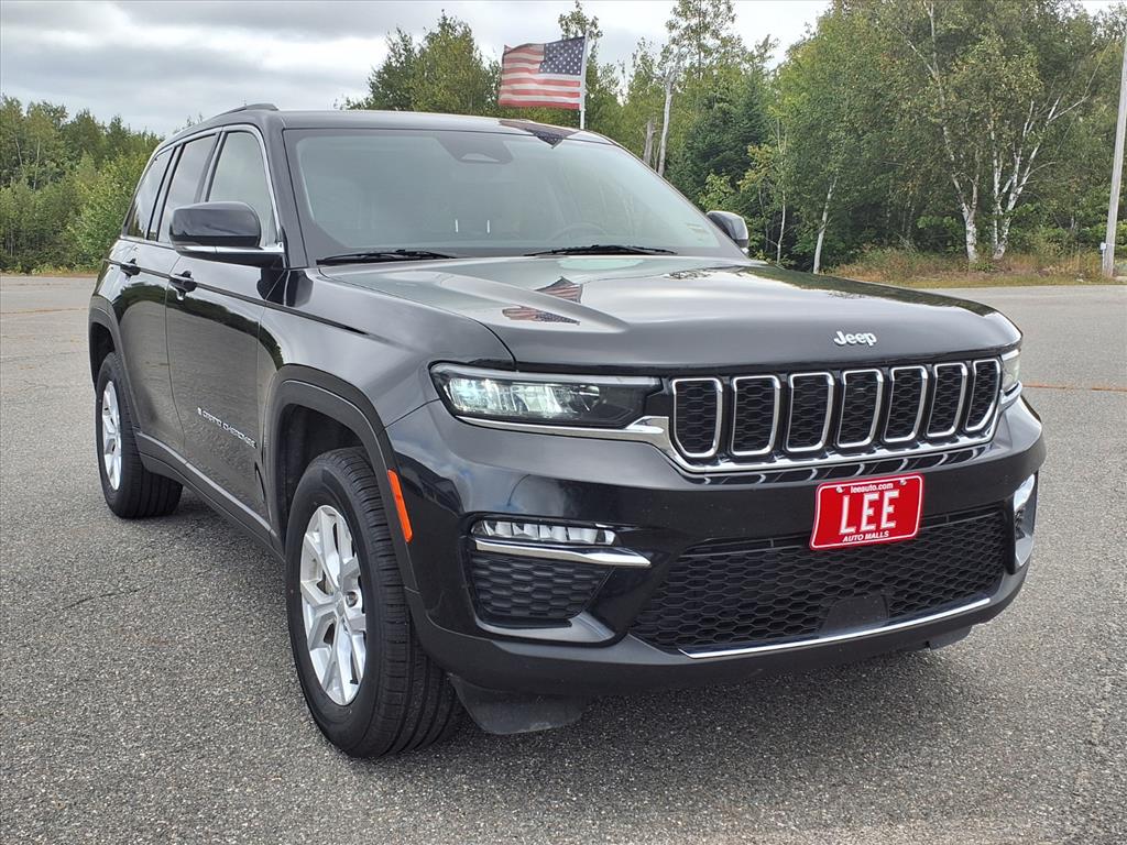 used 2023 Jeep Grand Cherokee car, priced at $32,995