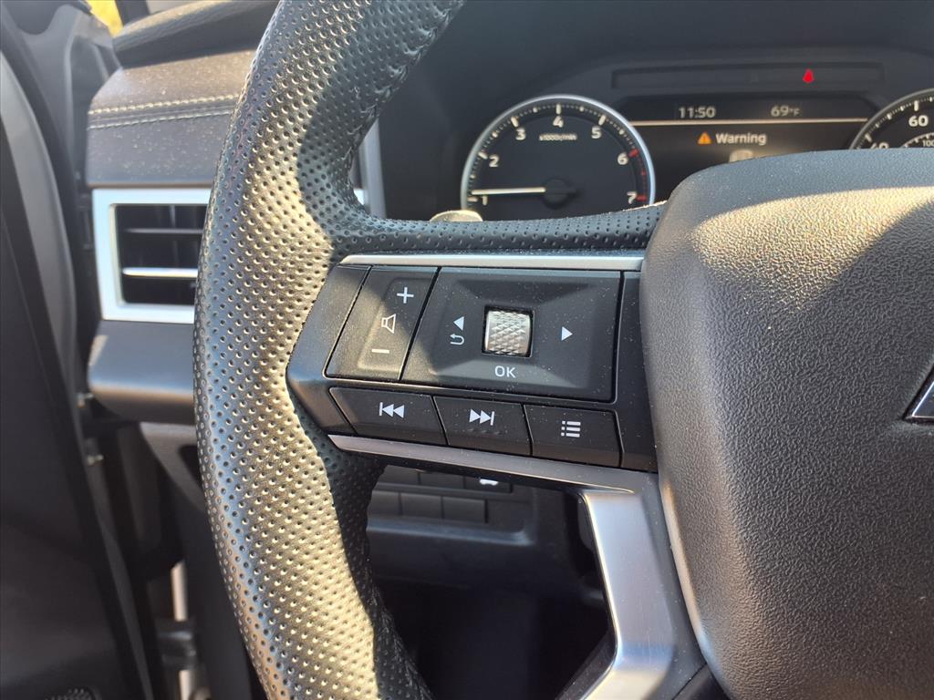 used 2024 Mitsubishi Outlander car, priced at $25,555