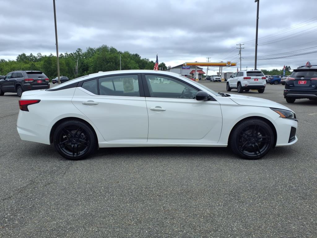 used 2024 Nissan Altima car, priced at $25,995