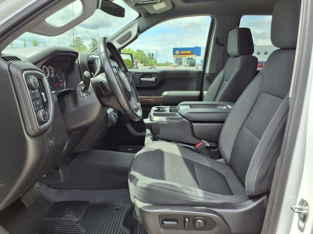used 2021 Chevrolet Silverado 1500 car, priced at $33,995