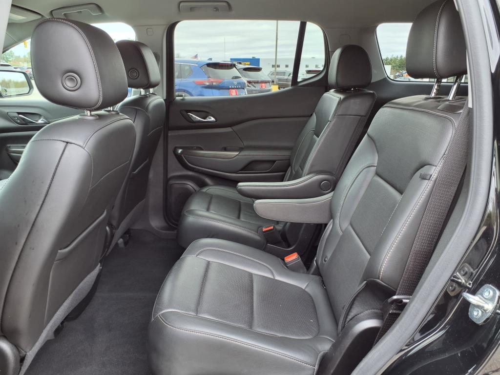used 2023 GMC Acadia car, priced at $30,995