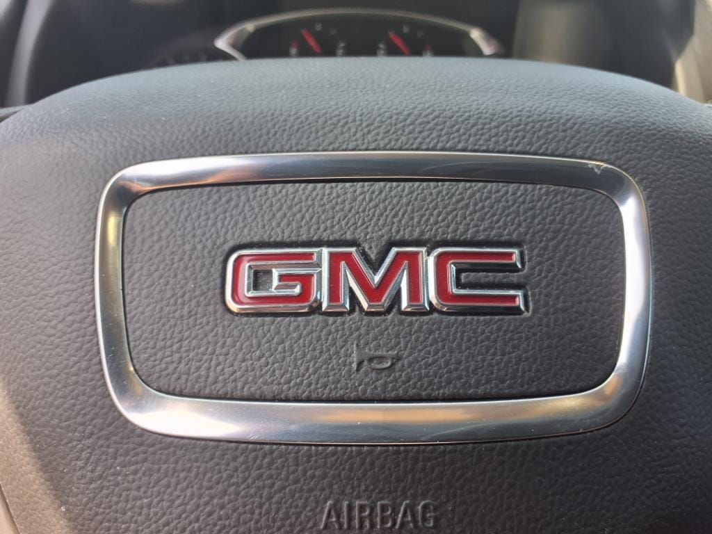 used 2022 GMC Terrain car, priced at $25,555