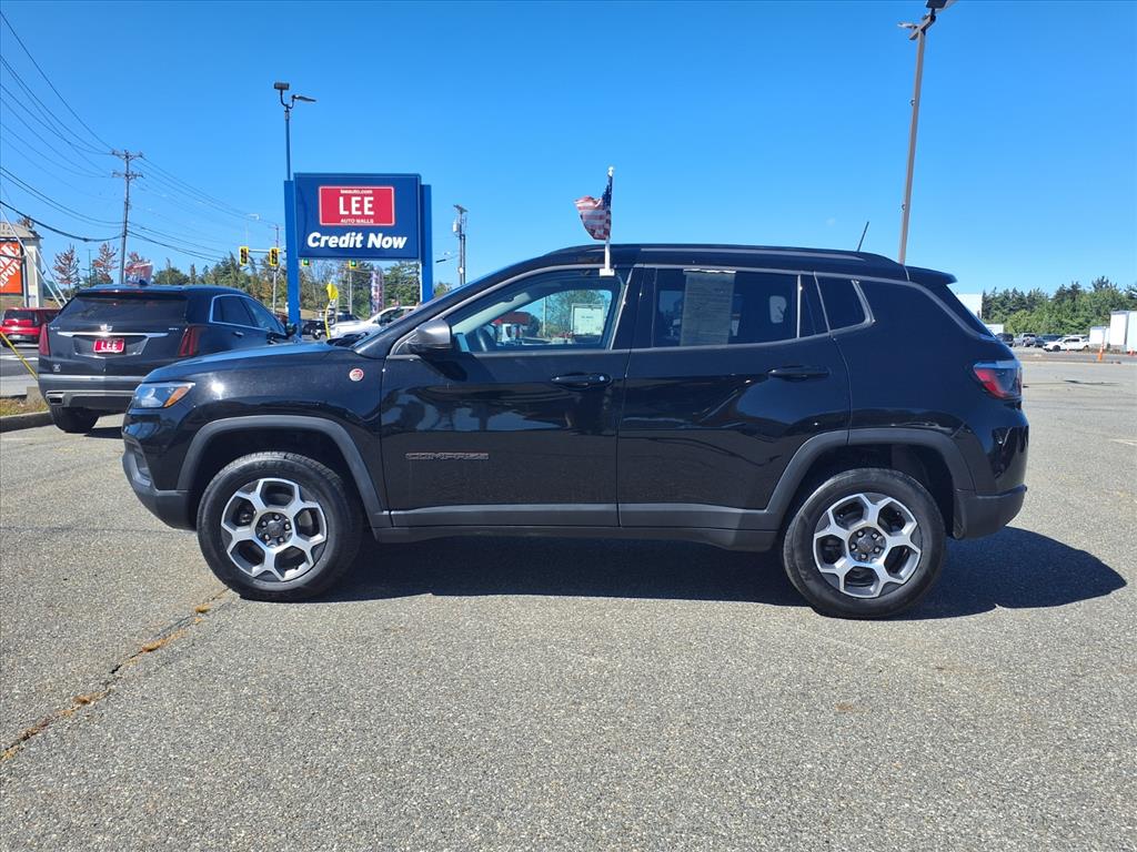 used 2022 Jeep Compass car, priced at $25,995