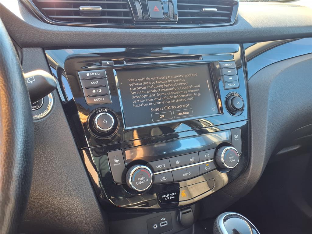 used 2022 Nissan Rogue Sport car, priced at $24,999