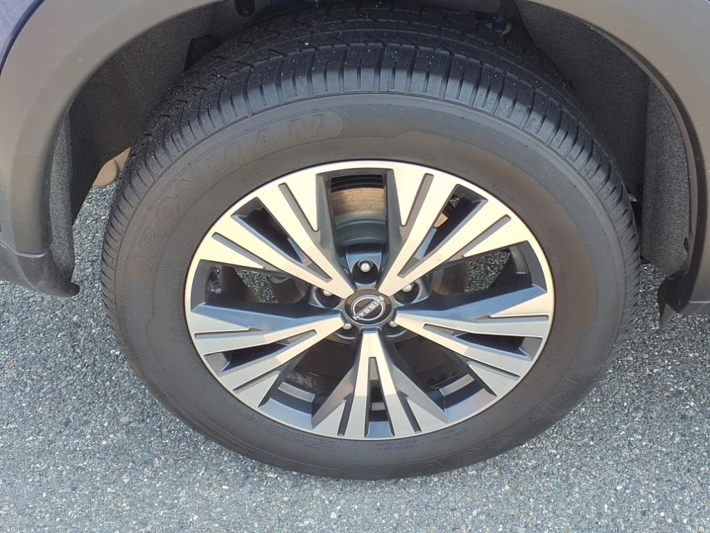 used 2023 Nissan Rogue car, priced at $24,555