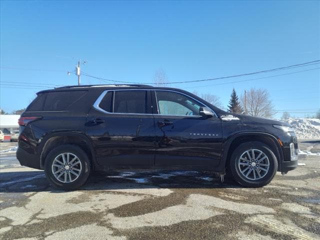 used 2023 Chevrolet Traverse car, priced at $34,995