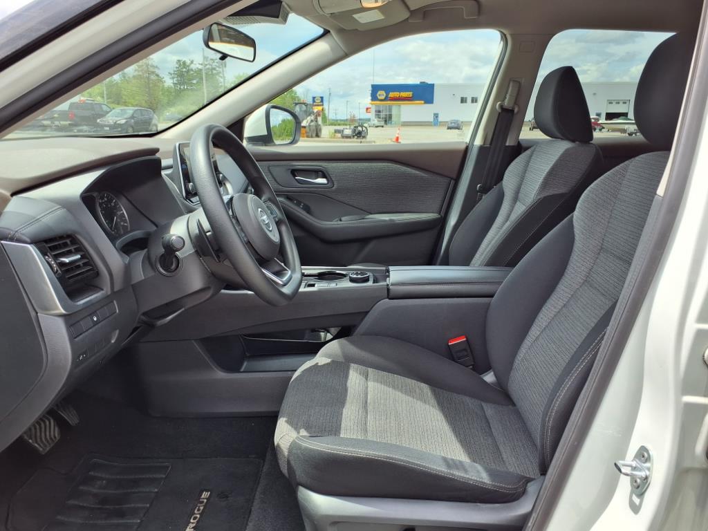 used 2021 Nissan Rogue car, priced at $24,995