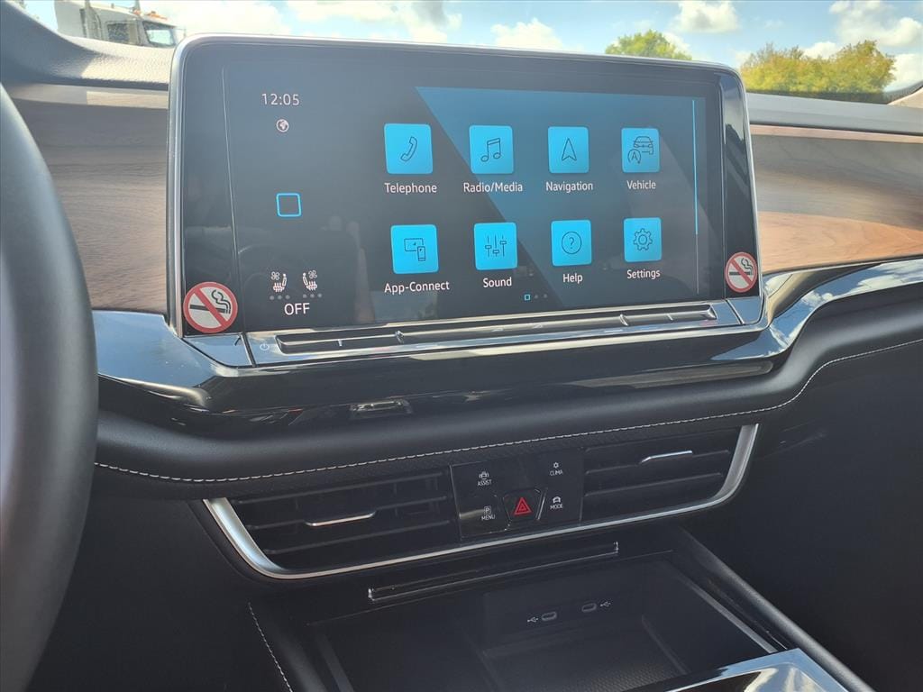 used 2024 Volkswagen Atlas car, priced at $31,999