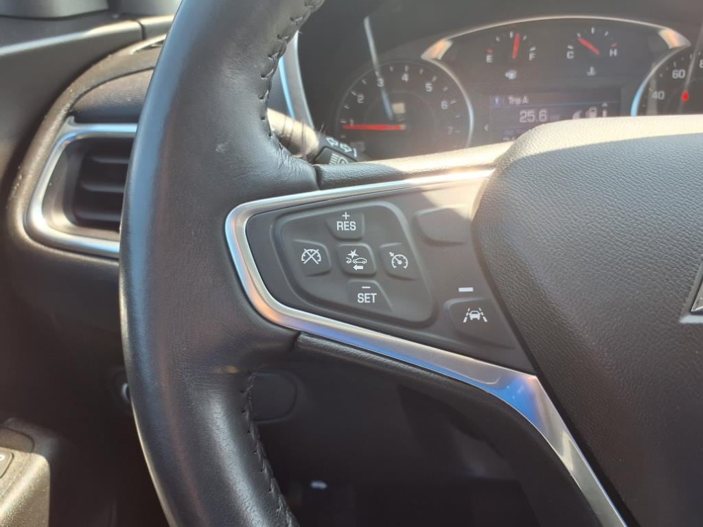 used 2022 Chevrolet Equinox car, priced at $23,888