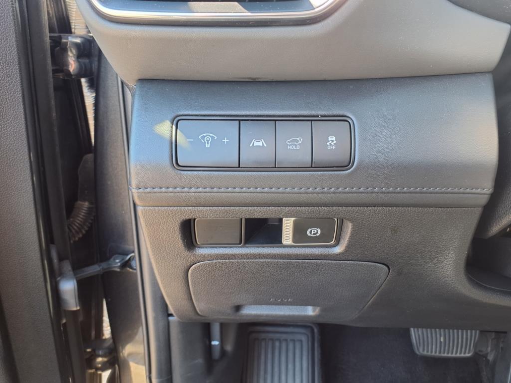 used 2023 Hyundai Santa Fe car, priced at $27,555