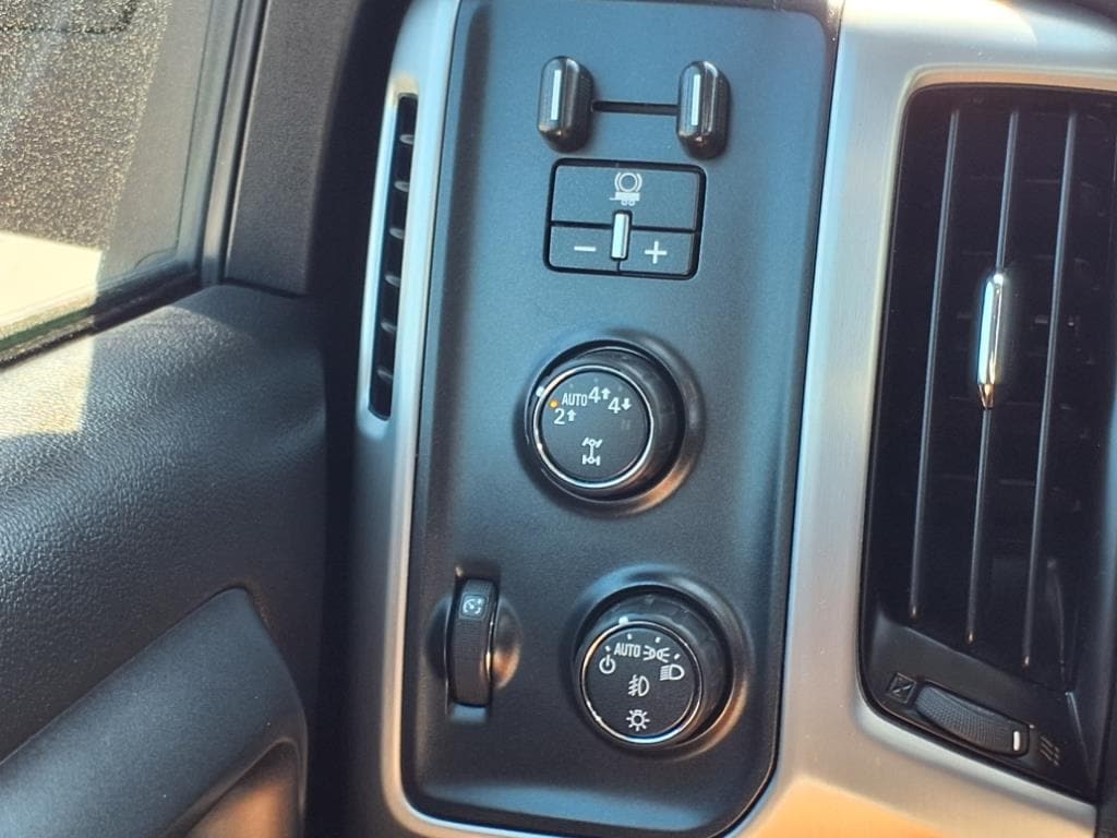 used 2018 GMC Sierra 1500 car, priced at $31,777