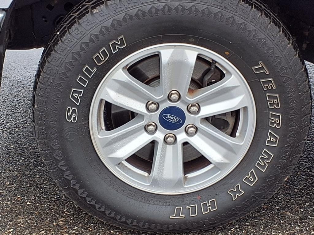 used 2019 Ford F-150 car, priced at $29,555