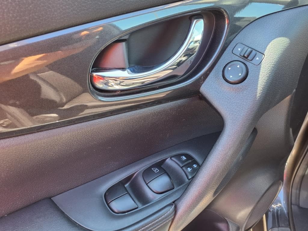 used 2017 Nissan Rogue car, priced at $17,995