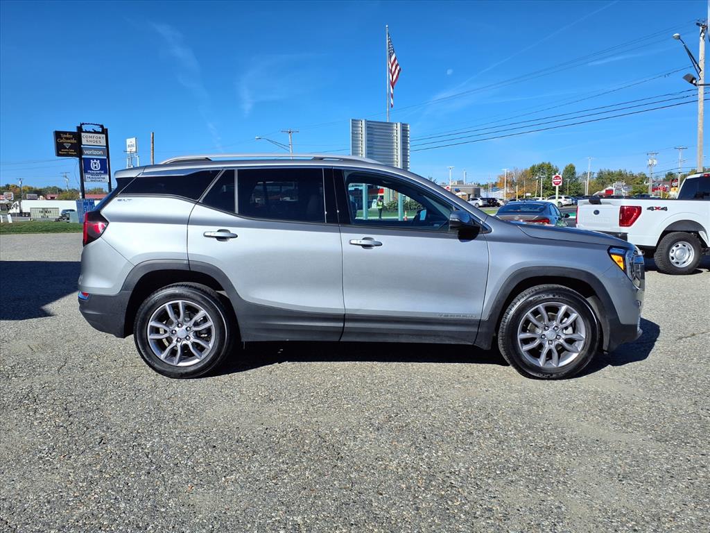 used 2024 GMC Terrain car, priced at $26,777