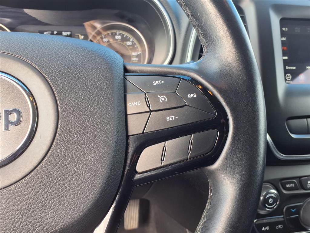 used 2020 Jeep Cherokee car, priced at $23,995