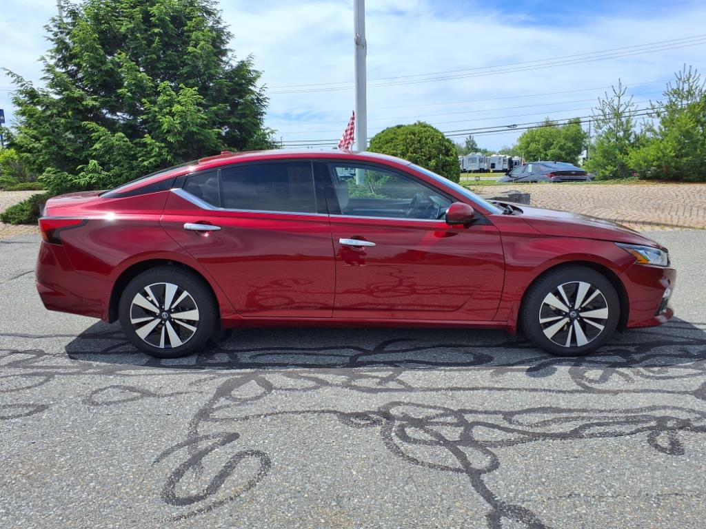 used 2022 Nissan Altima car, priced at $25,888