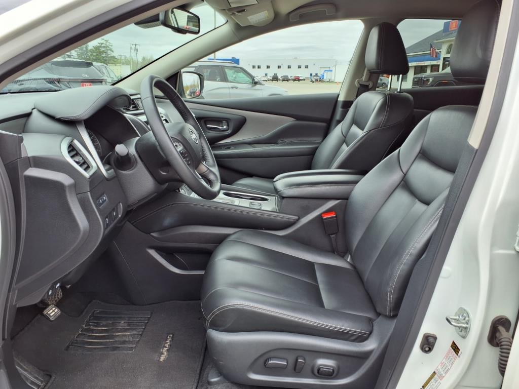 used 2023 Nissan Murano car, priced at $25,999