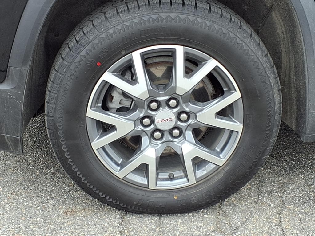 used 2023 GMC Acadia car, priced at $30,995