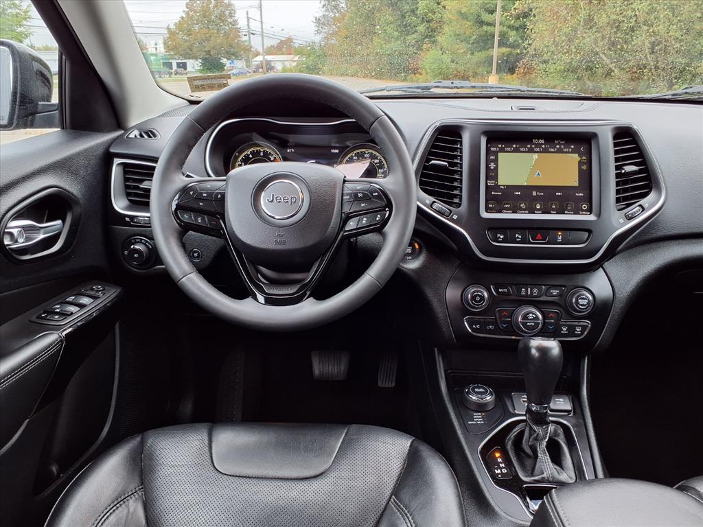 used 2023 Jeep Cherokee car, priced at $25,995