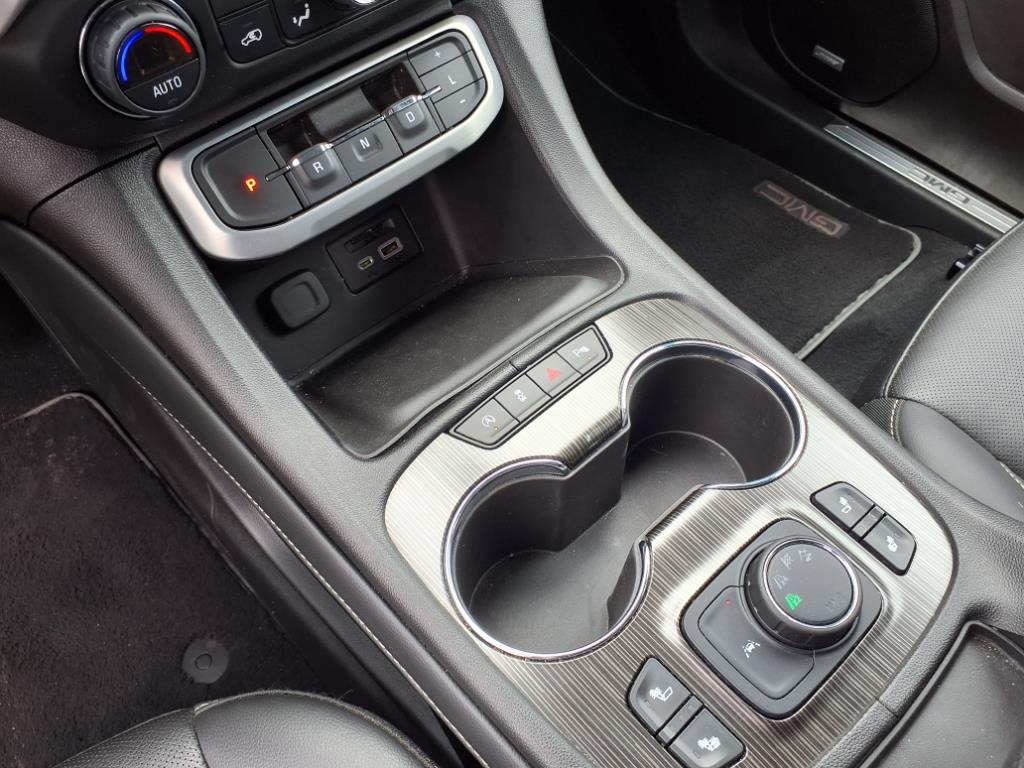 used 2022 GMC Acadia car, priced at $27,995