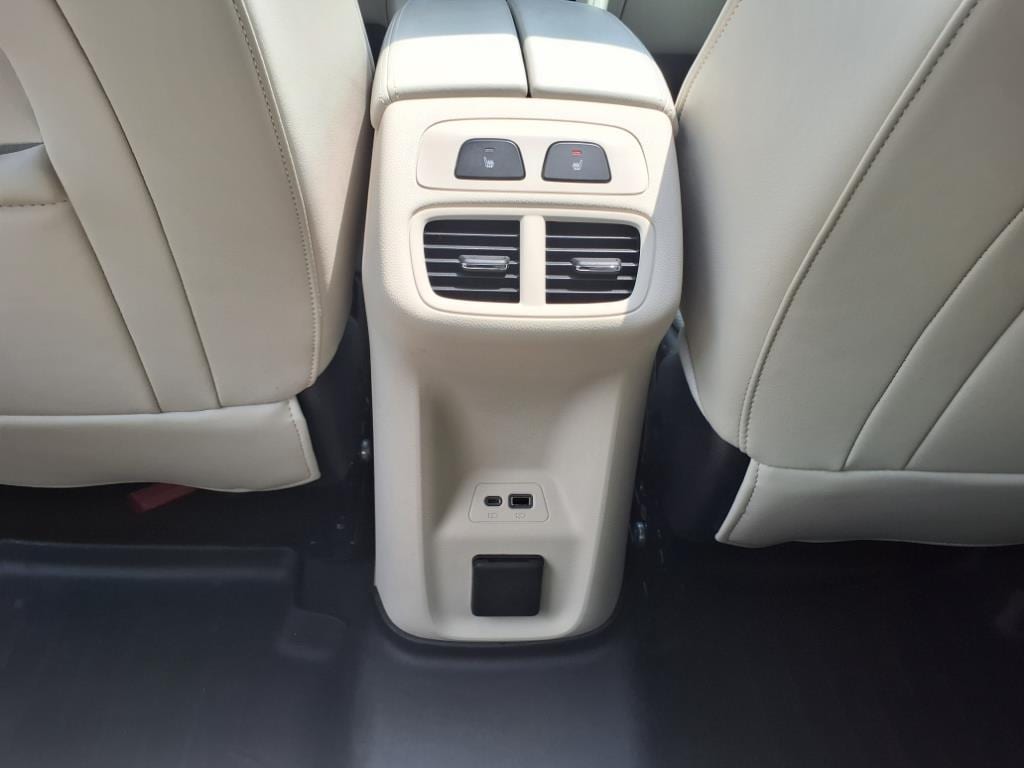used 2021 Buick Envision car, priced at $29,333