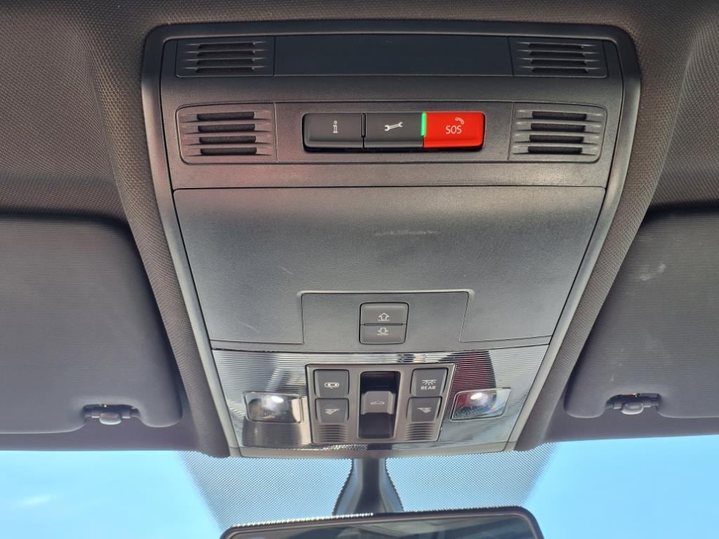 used 2021 Volkswagen Tiguan car, priced at $22,995