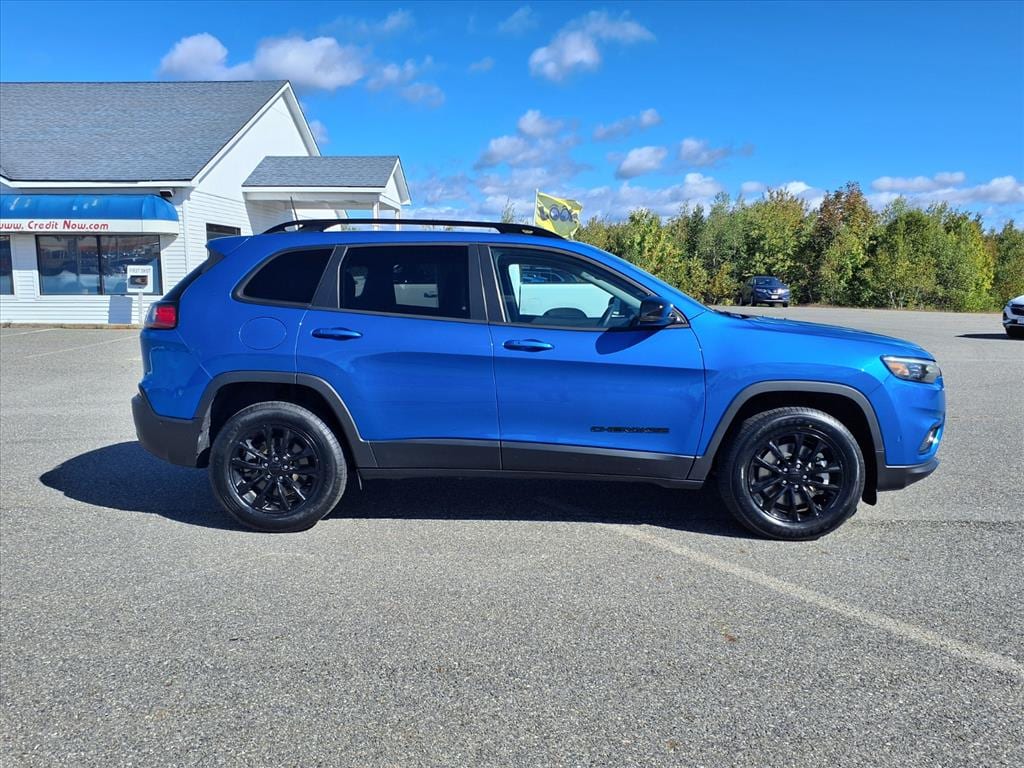 used 2023 Jeep Cherokee car, priced at $24,995