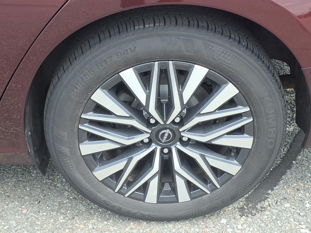used 2024 Nissan Altima car, priced at $23,777