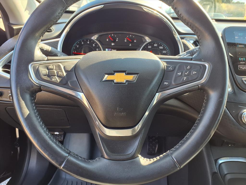 used 2018 Chevrolet Malibu car, priced at $16,995