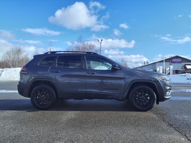 used 2023 Jeep Cherokee car, priced at $25,495