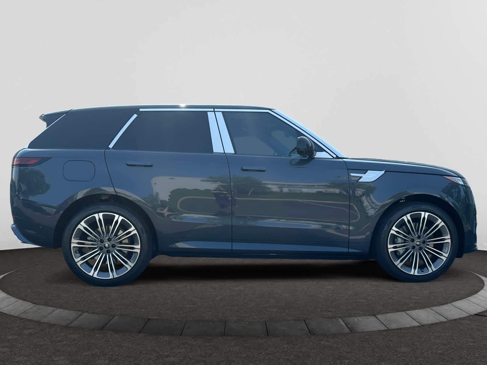 new 2025 Land Rover Range Rover Sport car, priced at $134,585