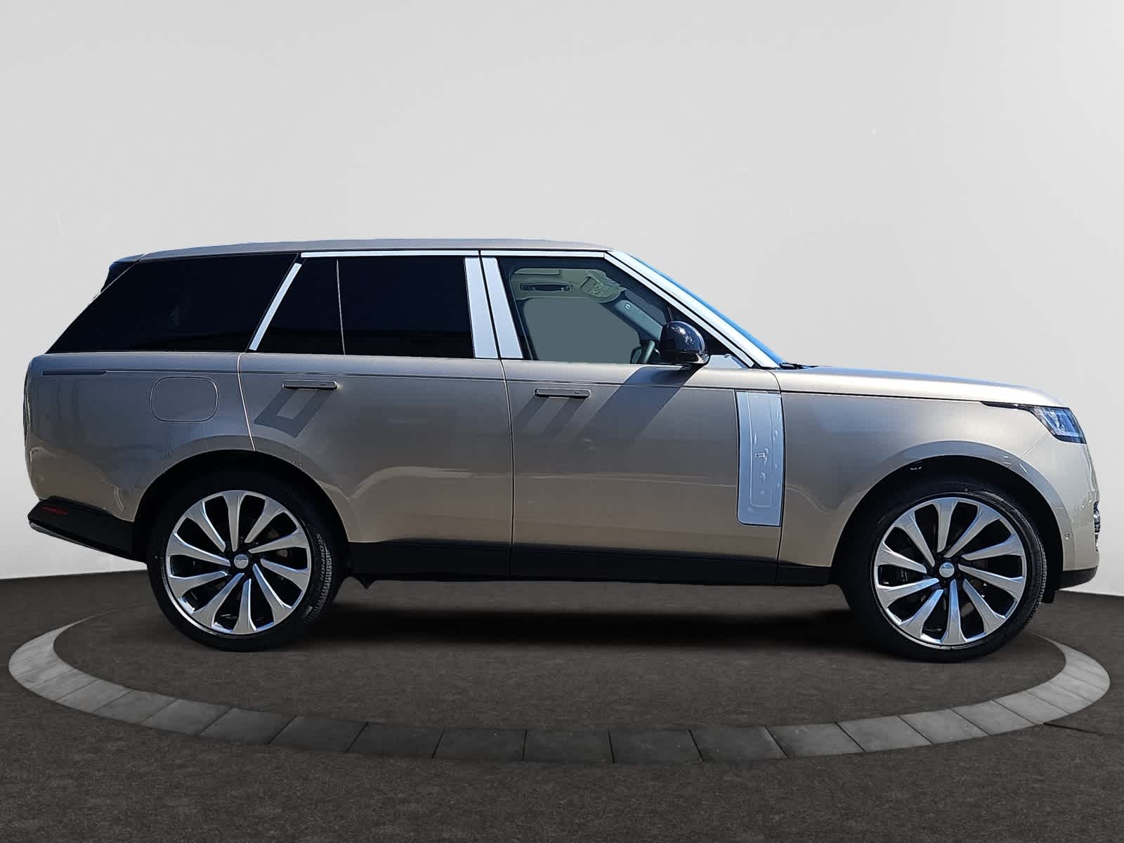new 2025 Land Rover Range Rover car, priced at $146,655