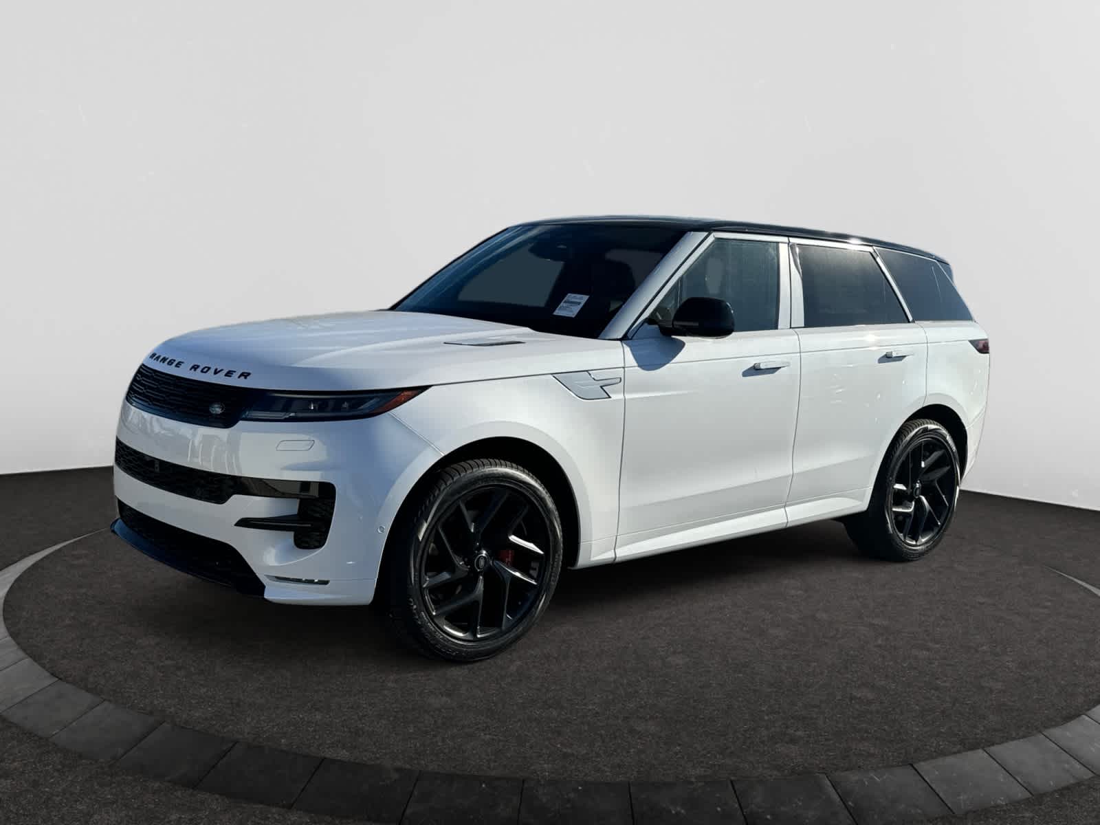 new 2025 Land Rover Range Rover Sport car, priced at $110,370