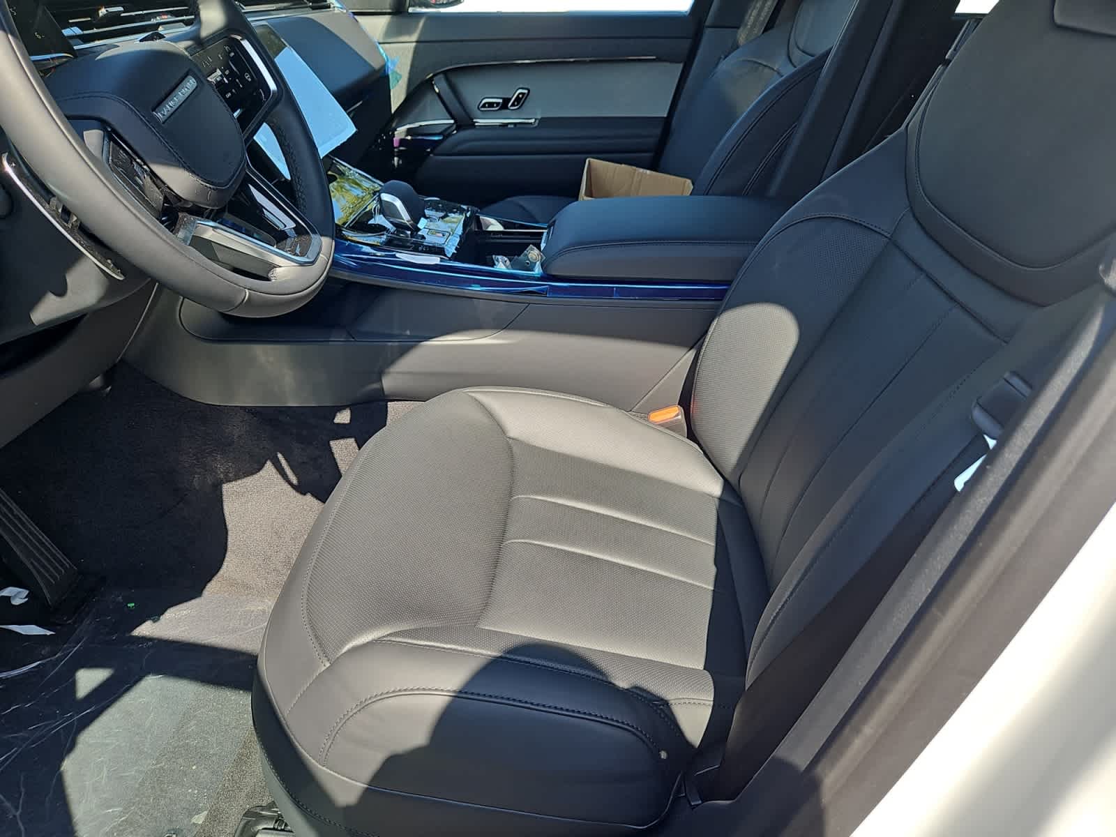 new 2025 Land Rover Range Rover Sport car, priced at $89,150
