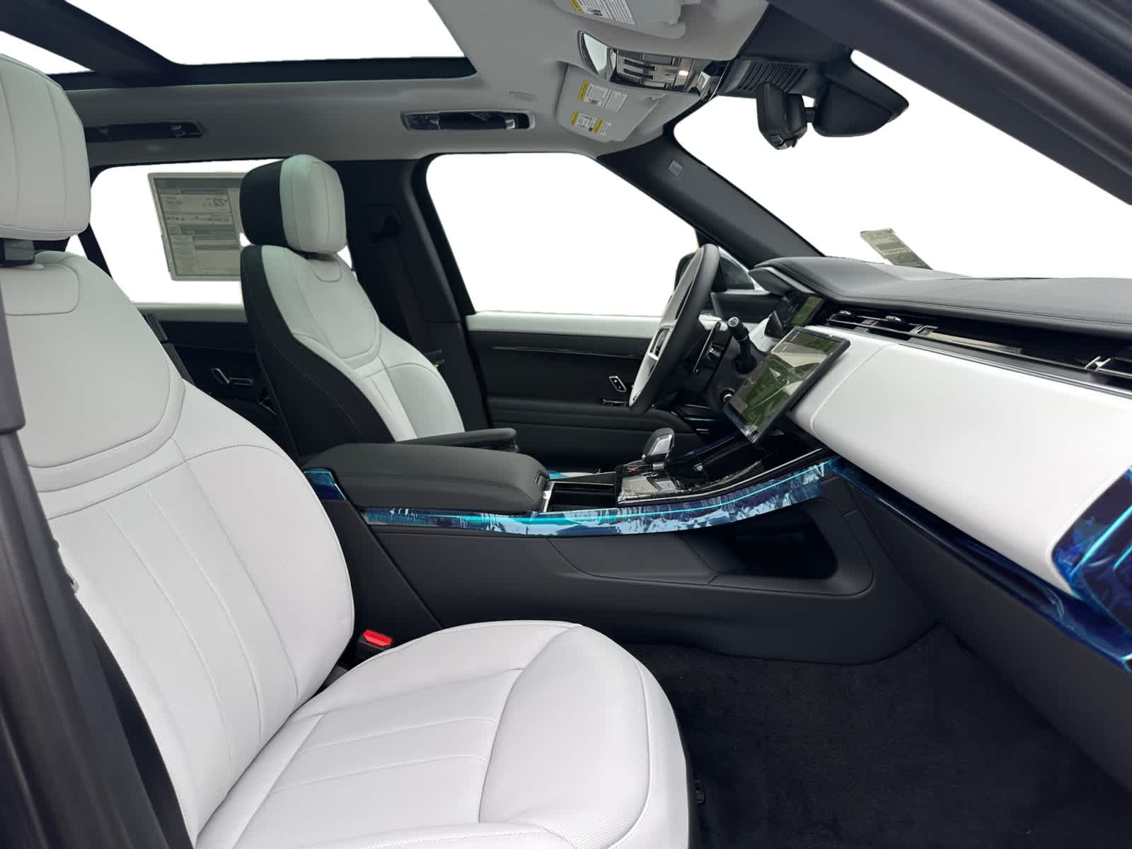 new 2025 Land Rover Range Rover Sport car, priced at $109,315