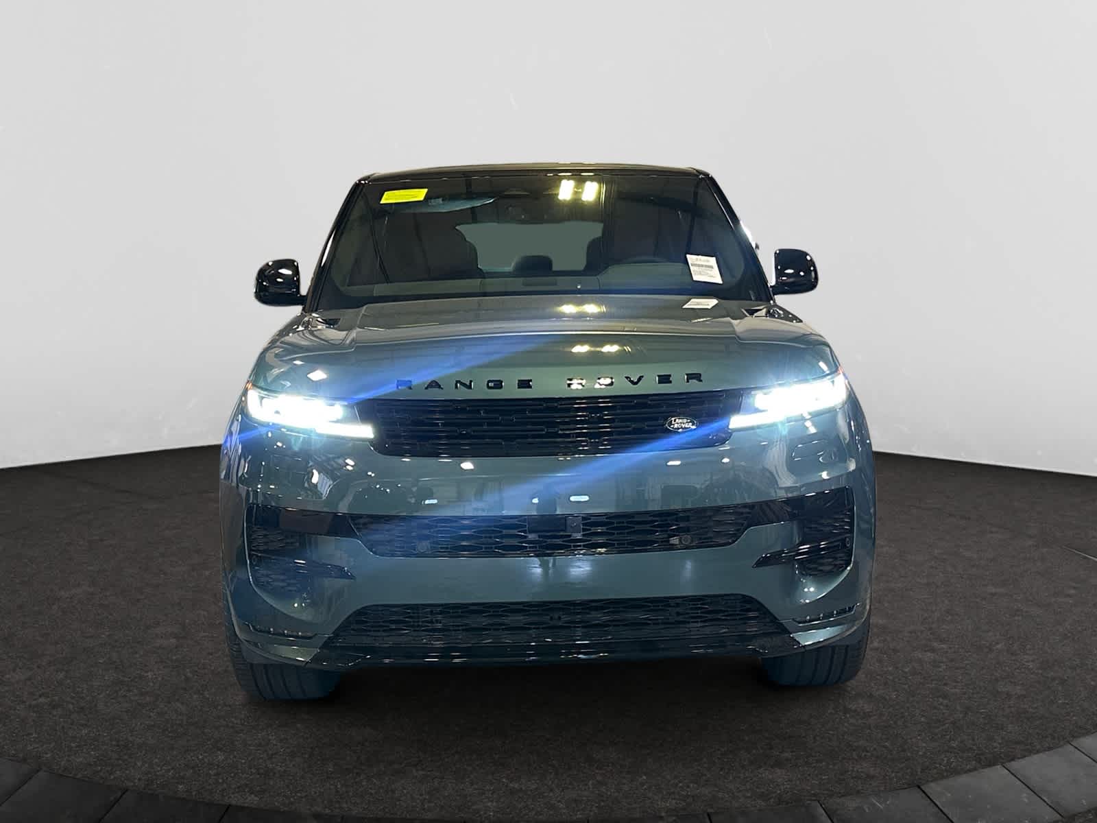 new 2025 Land Rover Range Rover Sport car, priced at $105,765