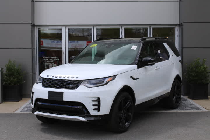 new 2024 Land Rover Discovery car, priced at $82,358