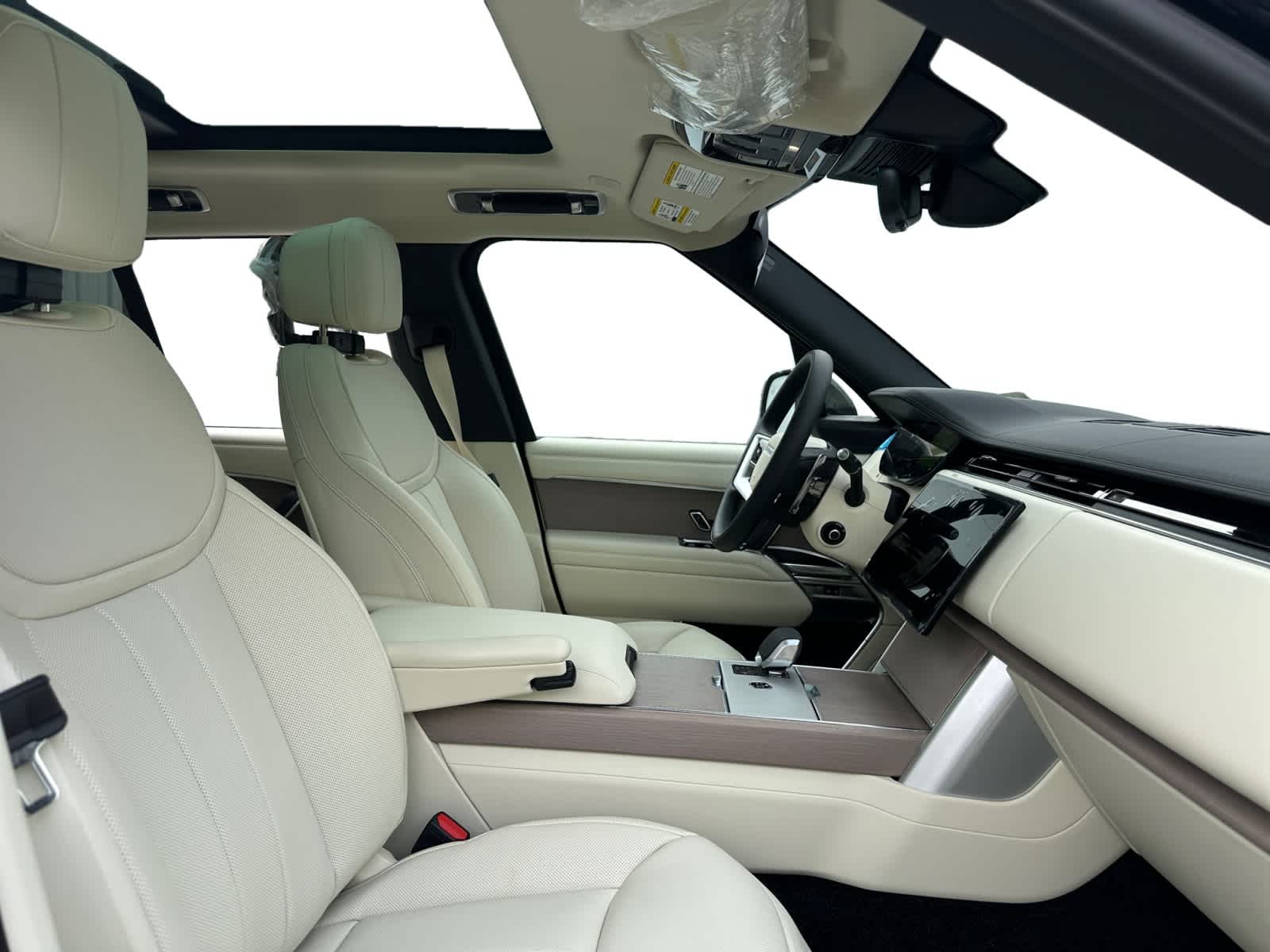 new 2025 Land Rover Range Rover car, priced at $150,015